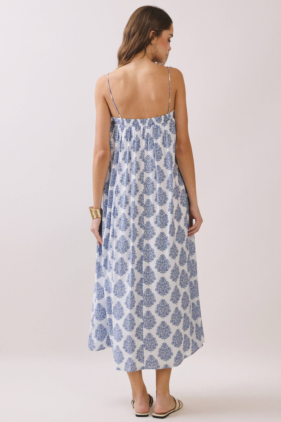Printed Flowy Silhouette Pocketed Maxi Dress