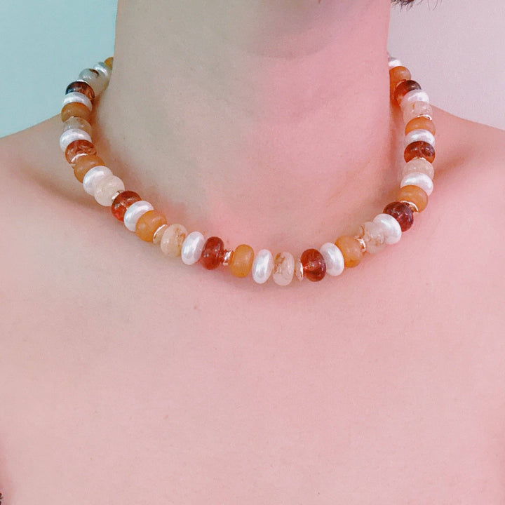 Golden Earth Gem Beaded Necklace – Warm-Toned Beads with Natural Elegance