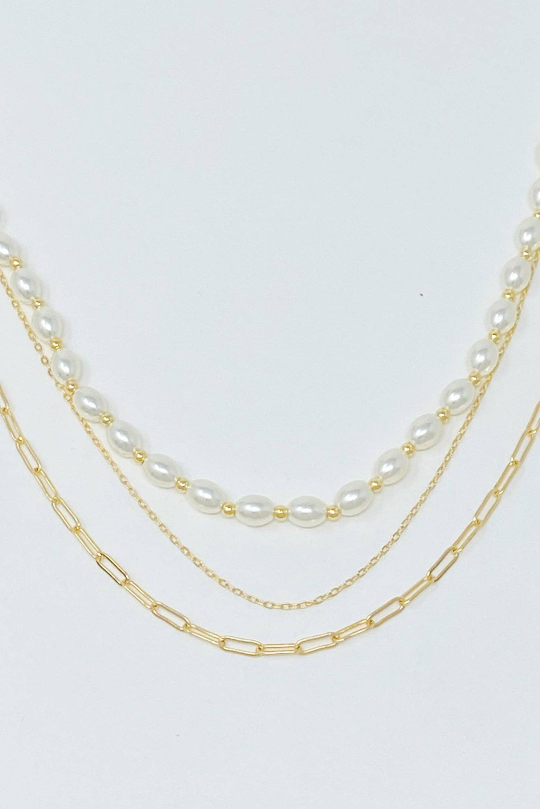 Layered Pearl and Chain Necklace