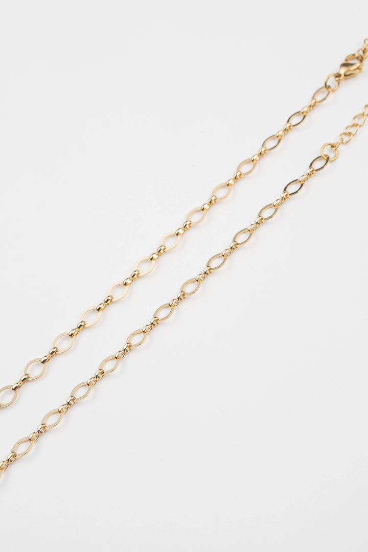 Dainty Oval Choker