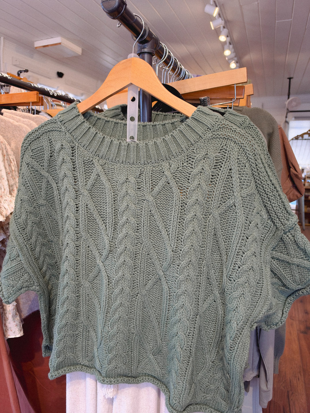 Short Sleeve Crop Sweater Top