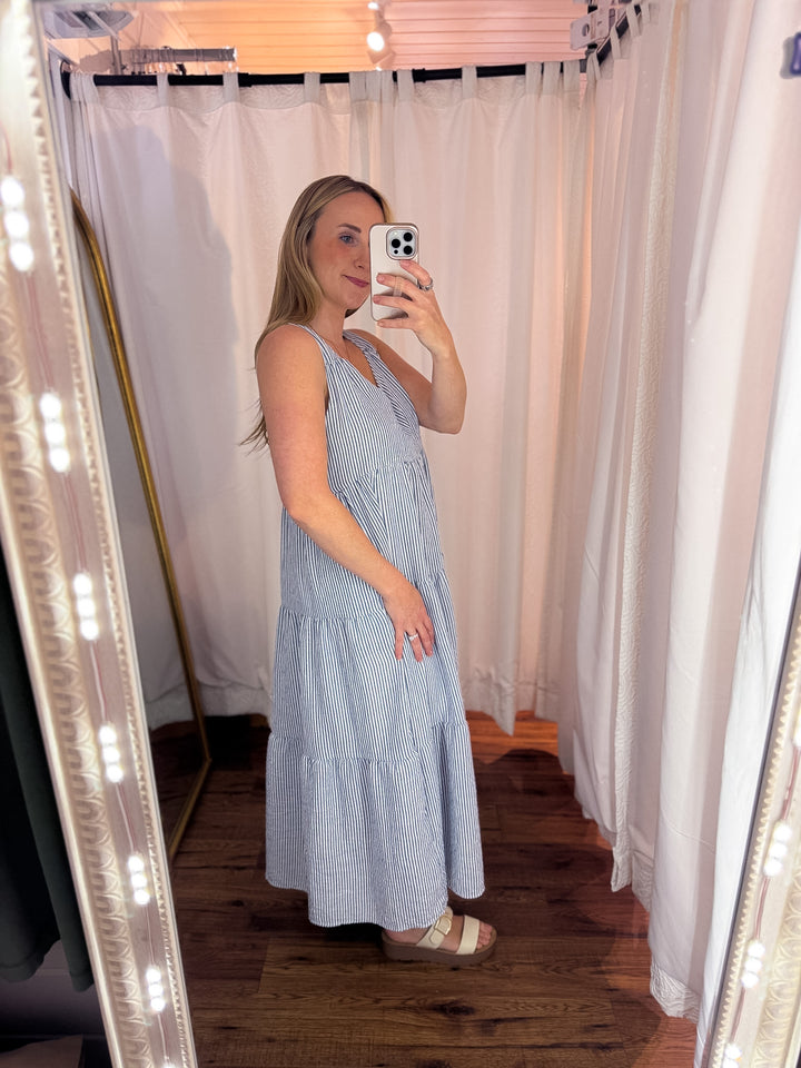 Woven Tiered Sleeveless Midi Dress