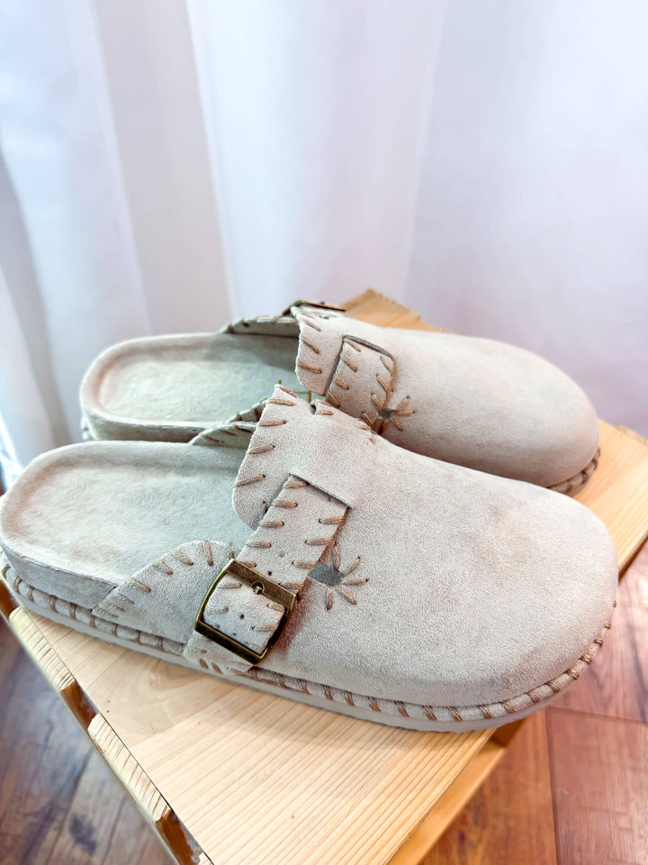 Percy Clogs - Taupe