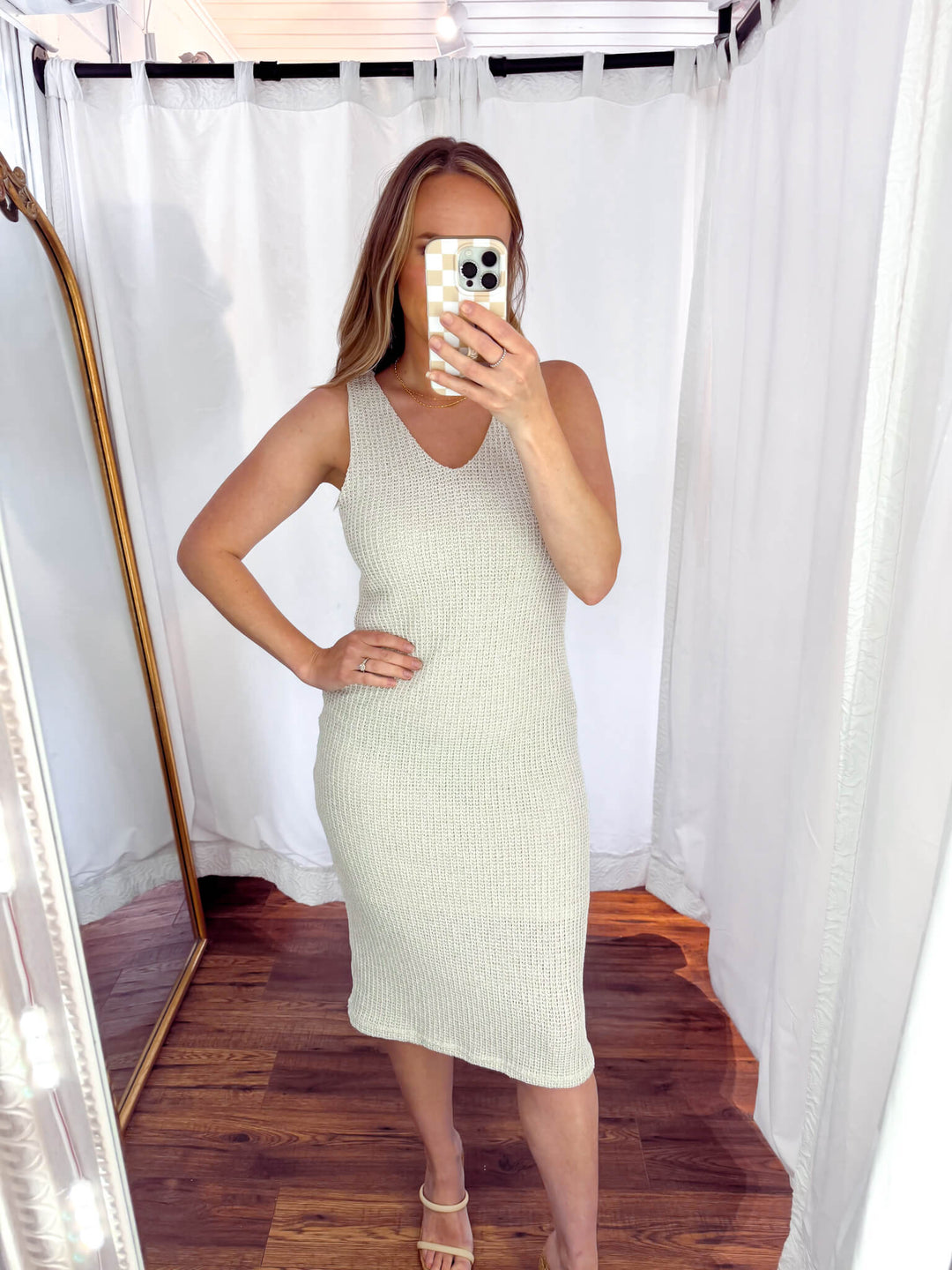 Shop Women's Fashion Dresses Zen + Zeus Clothing Co. Shop Women's Fashion Dresses Zen + Zeus Clothing Co.