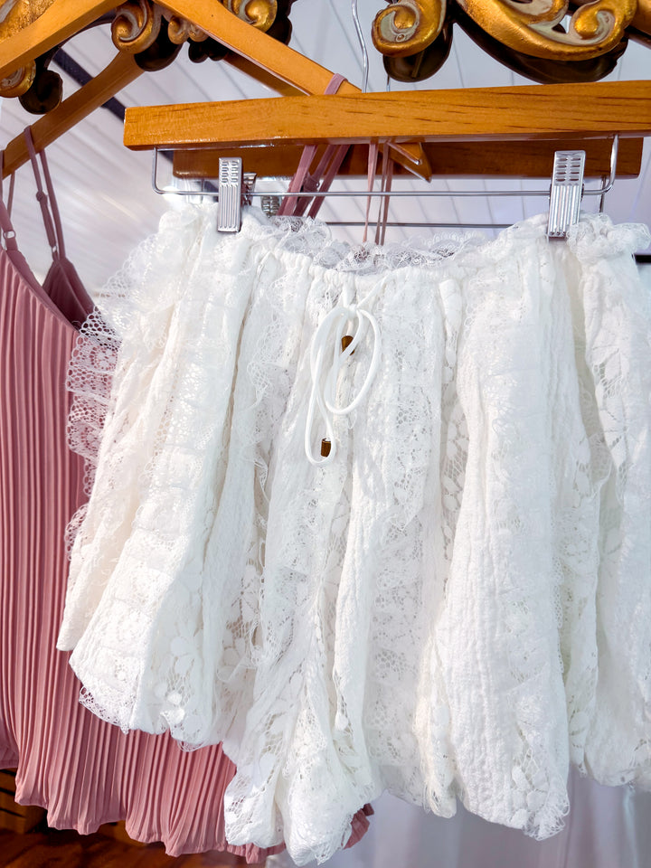 Darling Lace Bubble Shorts