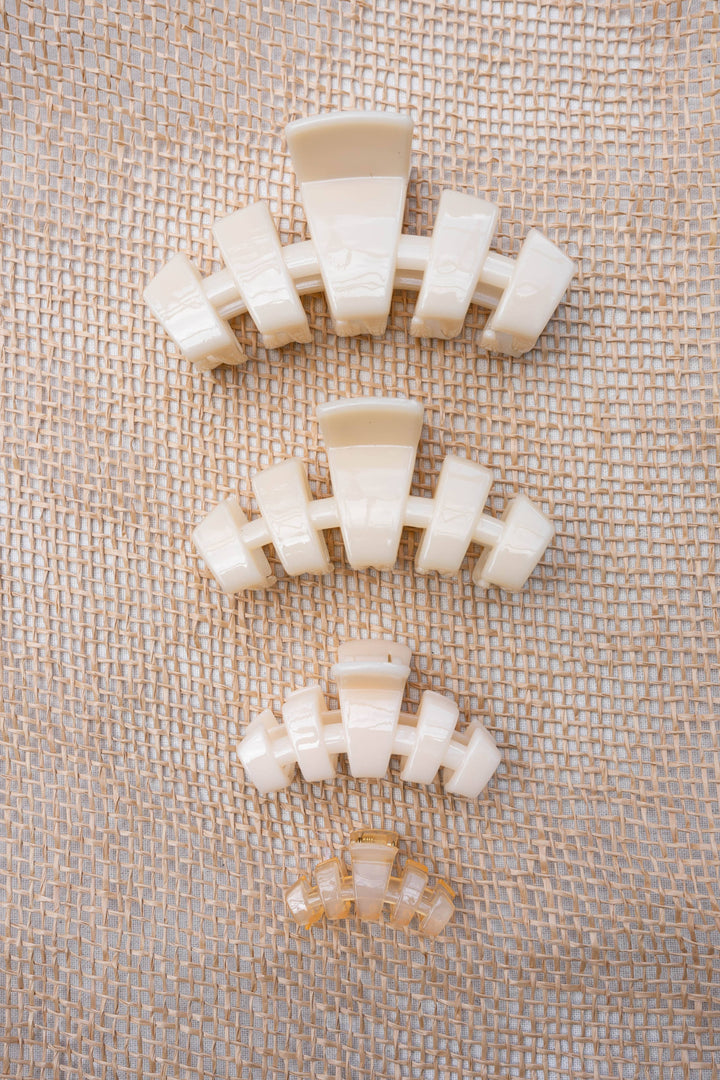 Classic Hair Clip | Tiny | Almond Beige