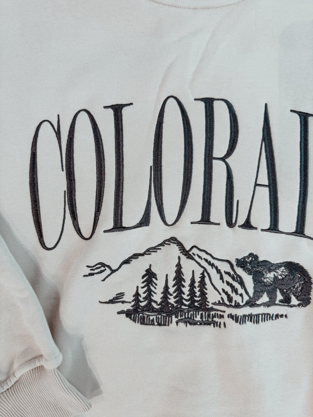 Colorado Embroidered Oversized Sweatshirt