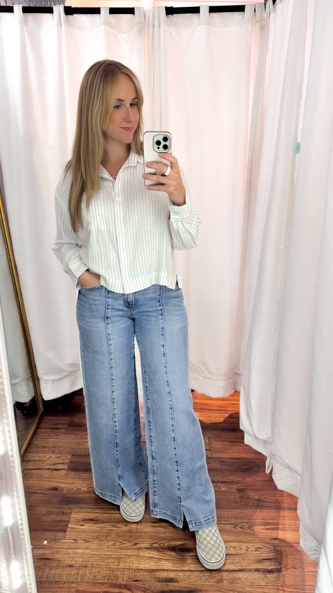 Mid Rise Seam Detail with Front Slit Hem Wide Jeans