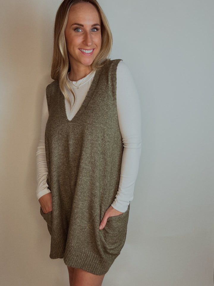 Oversized Long Sweater Vest in Sage