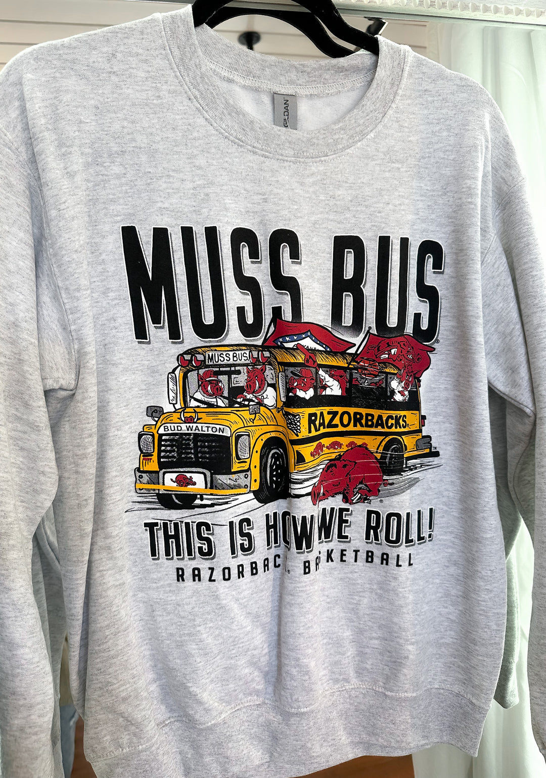 Muss Buss Vintage Sweatshirt — Razorback Basketball