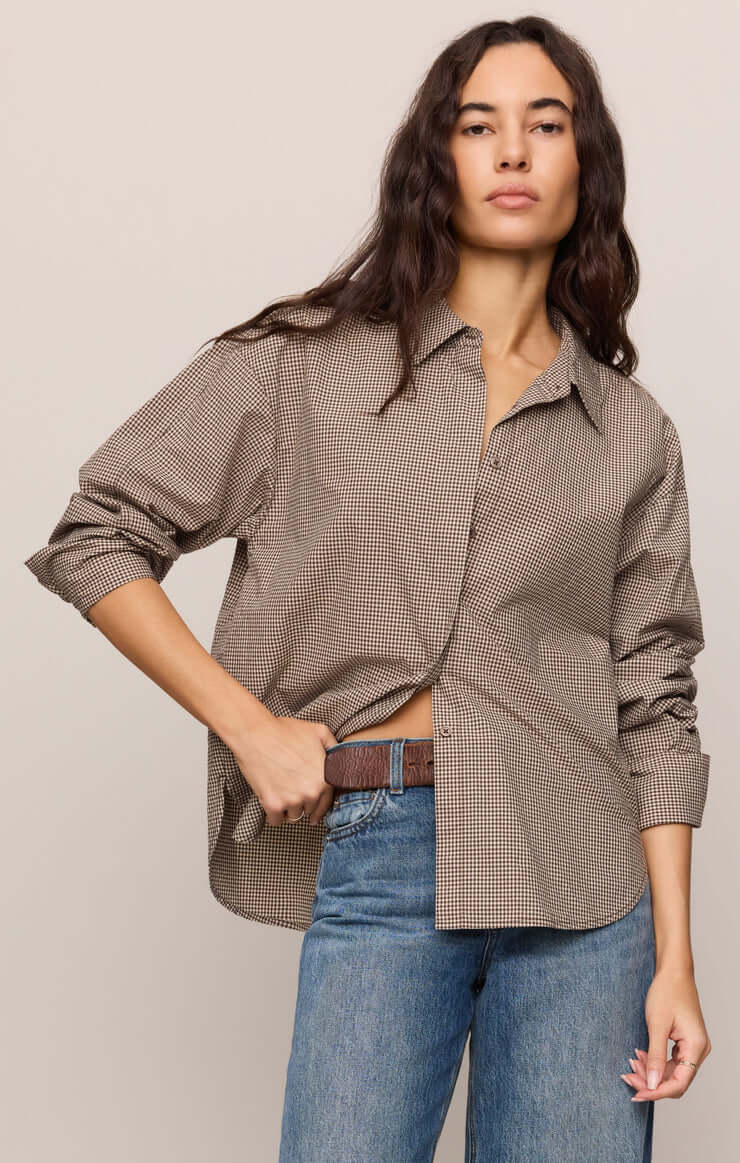 Z SUPPLY: On Duty Gingham Button Up Shirt - Dark Chocolate