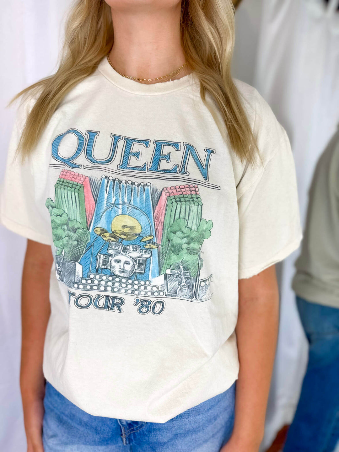 Queen 1980 Tour Thrifted Graphic Tee – Zen Zeus Clothing