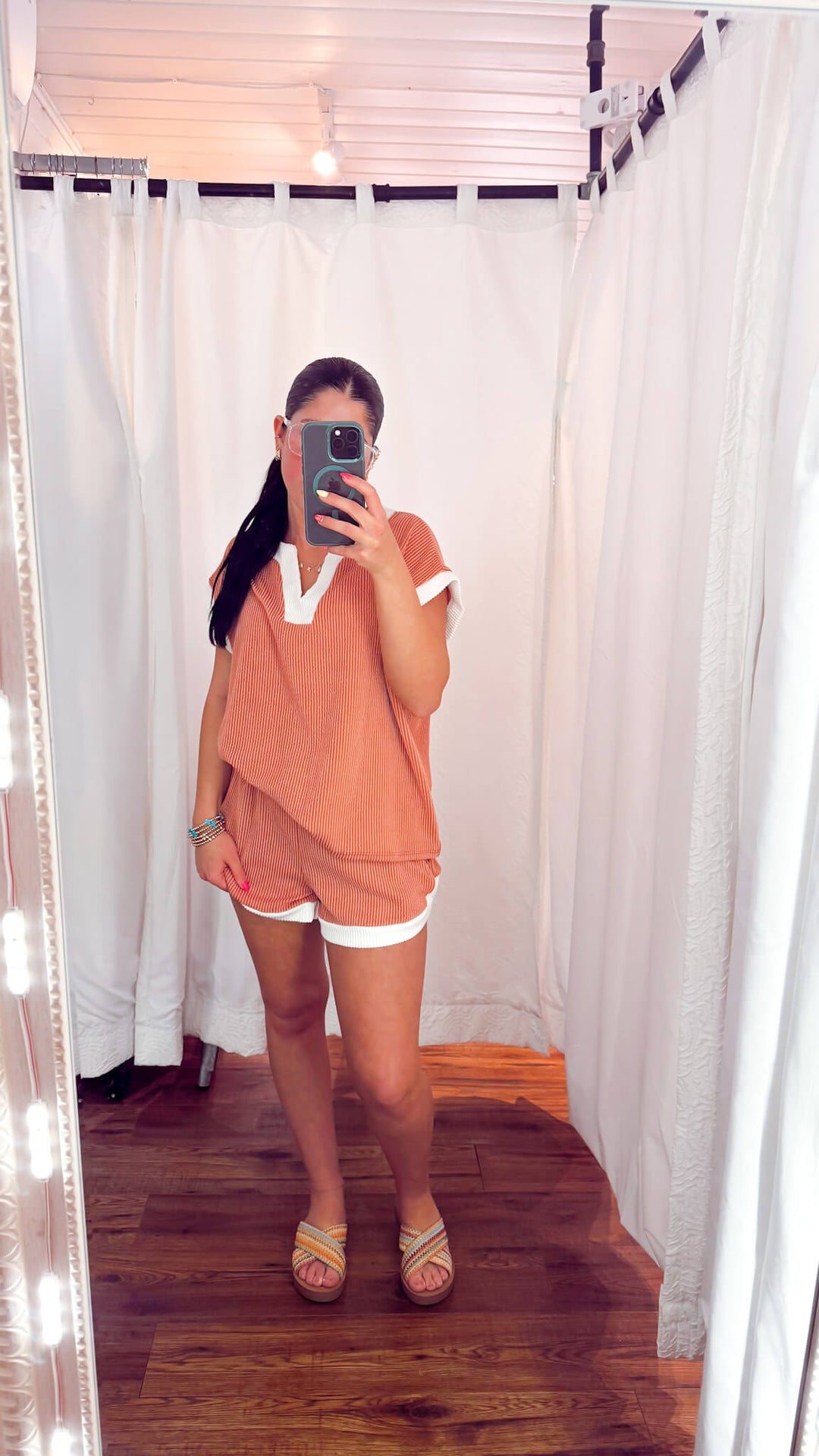 Salmon Contrast Hem Shorts