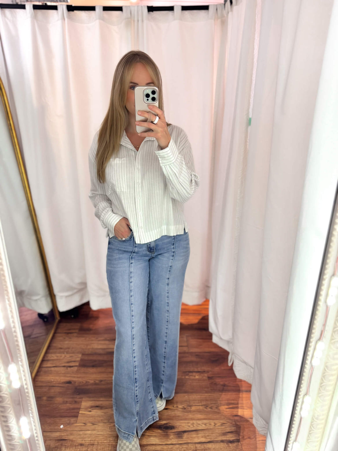 Mid Rise Seam Detail with Front Slit Hem Wide Jeans