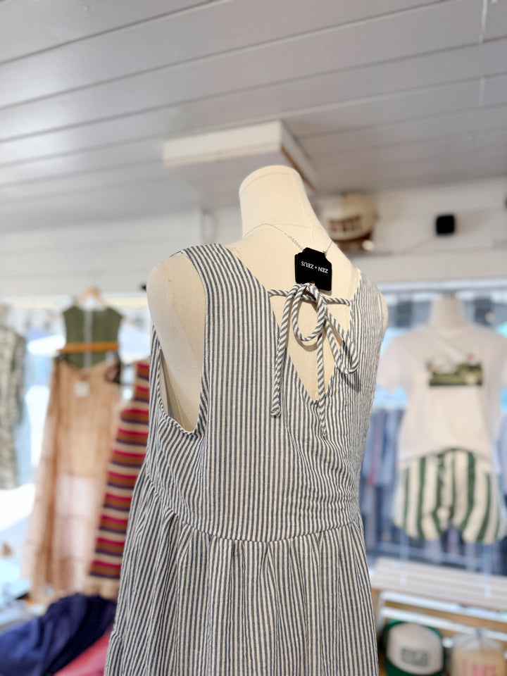Woven Tiered Sleeveless Midi Dress