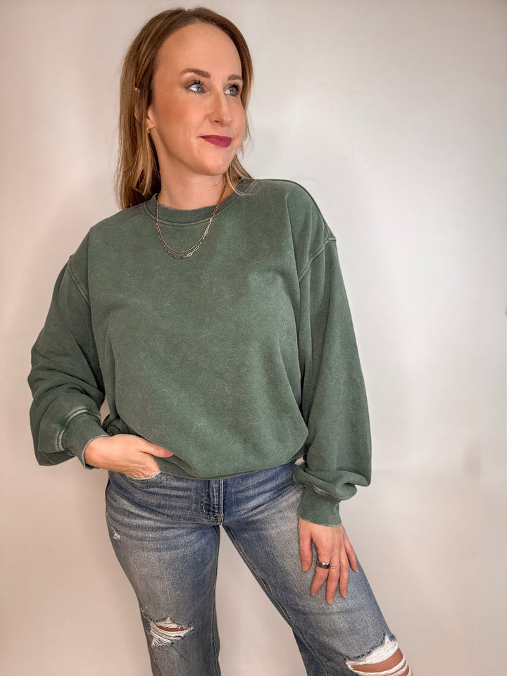 Soft Mineral Wash Everyday Knit Sweatshirt