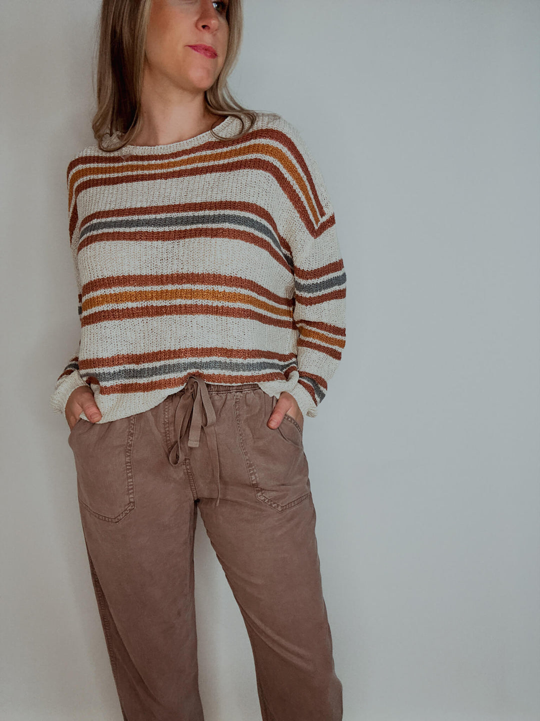 Tapered Pants with Pockets