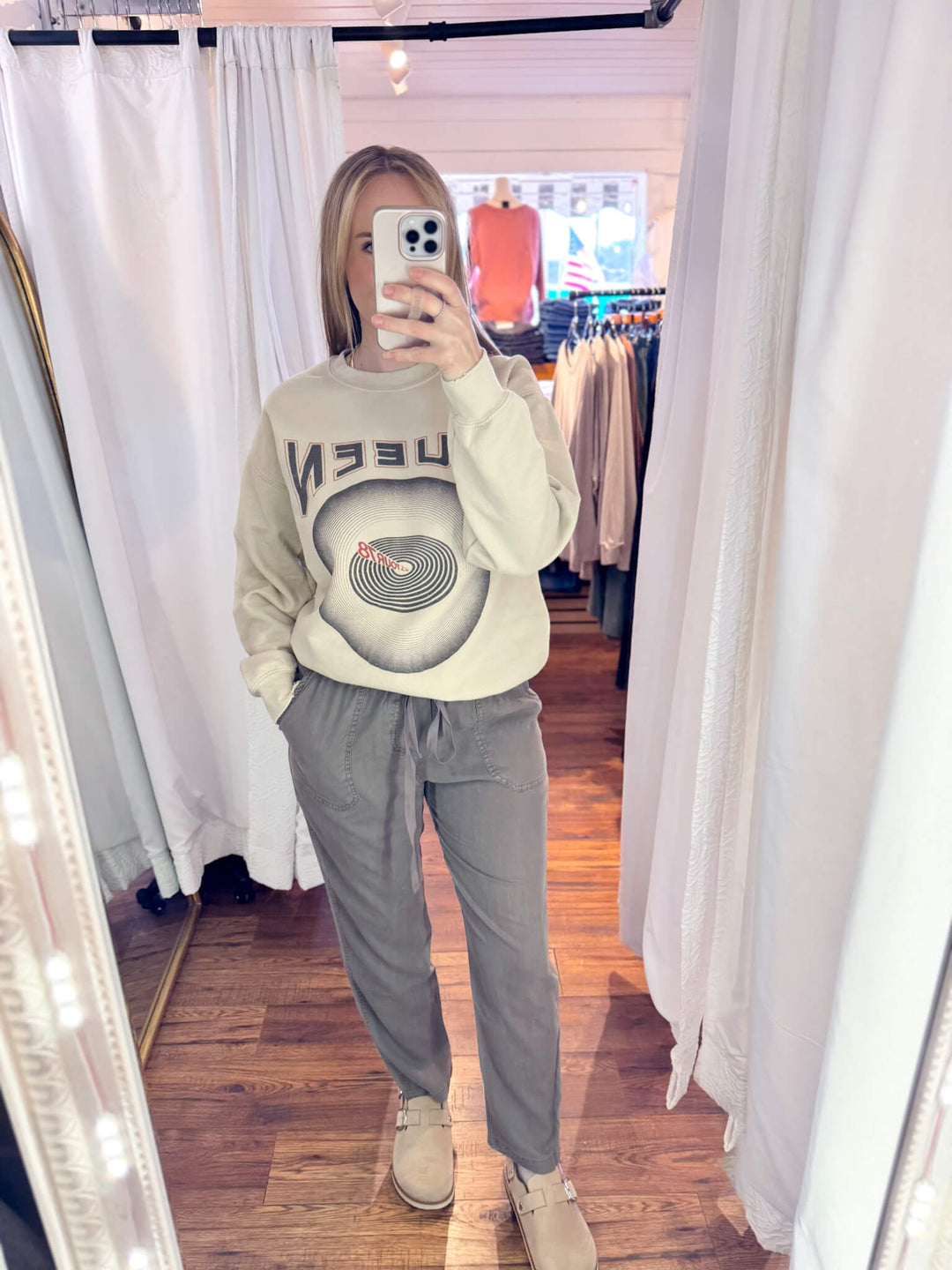 Tapered Pants with Pockets