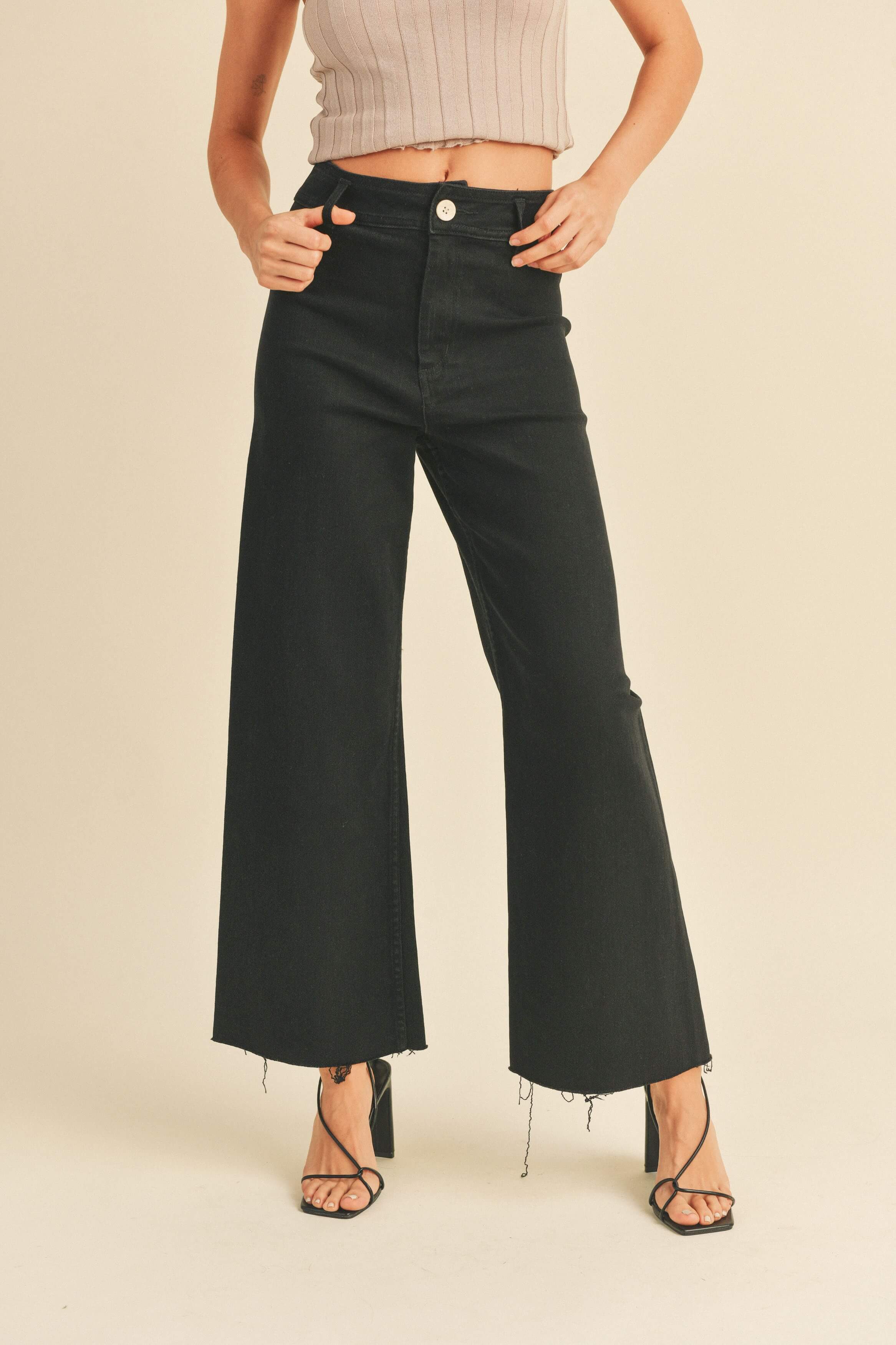 Shop Women's Pants & Bottoms – Zen + Zeus Clothing Co.