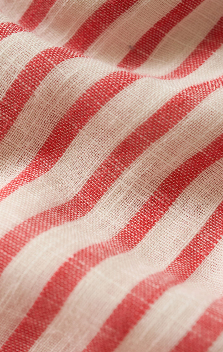 Z SUPPLY: Cabana Short - Crimson Crush