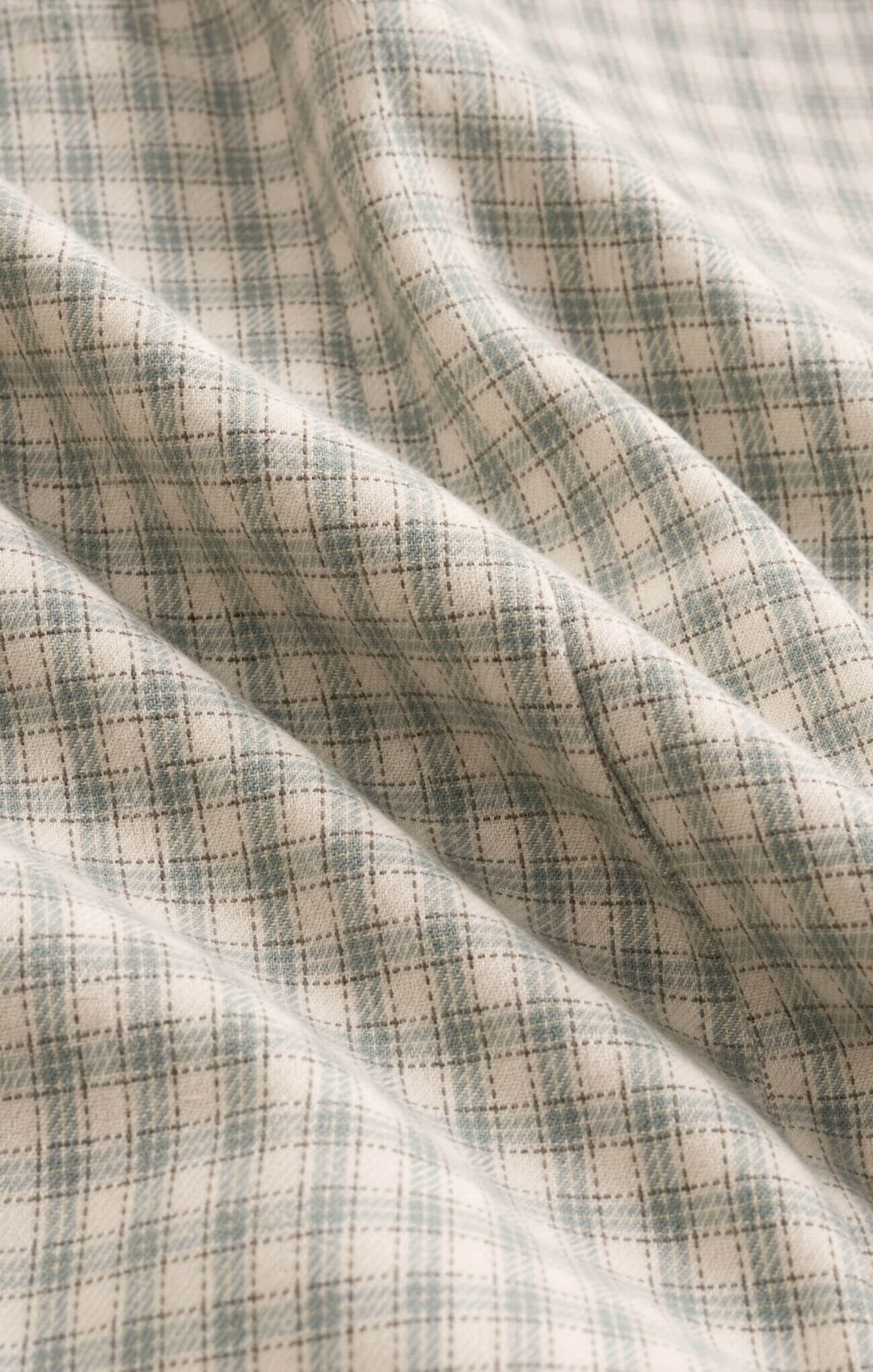 Z SUPPLY: River Plaid Button Up Shirt - Emerald Cove