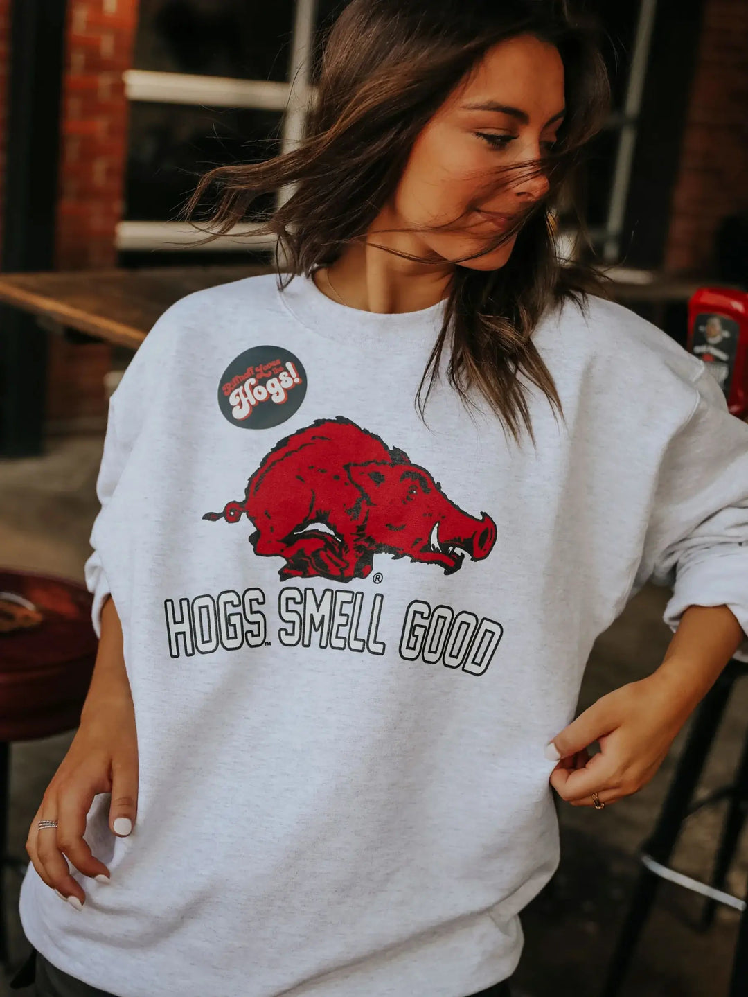 Hogs Smell Good Sweatshirt - Sweater