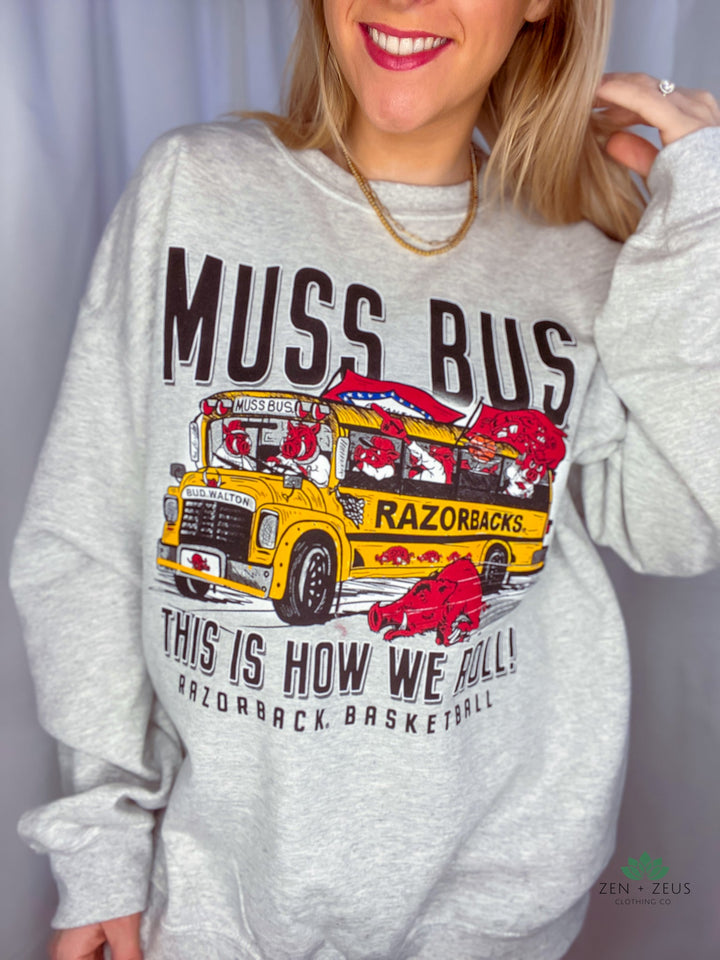 Muss Buss Vintage Sweatshirt — Razorback Basketball - Sweater