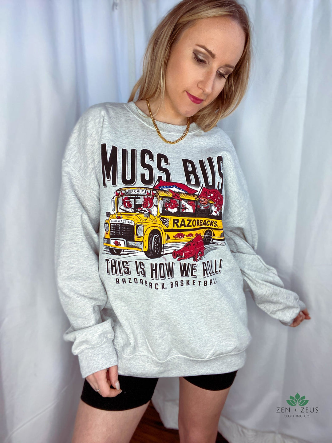 Muss Buss Vintage Sweatshirt — Razorback Basketball - Sweater