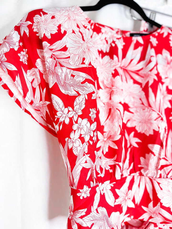 Oceanside Tropical Coral Top - Shirts & Tops