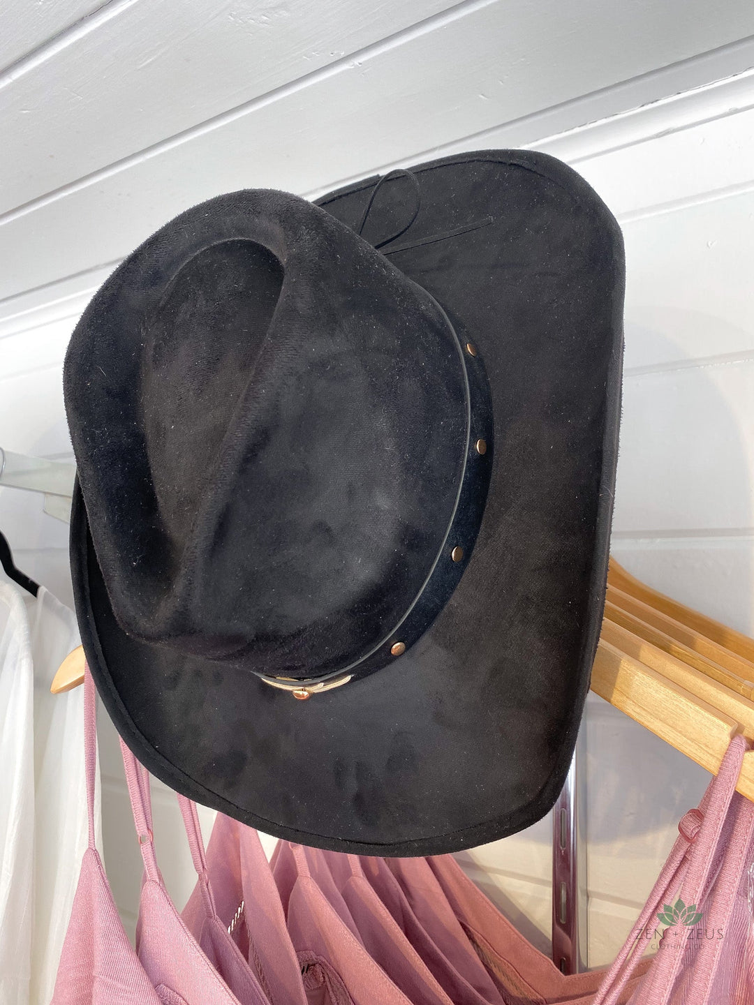 Studded Ribbon Suede Cowboy Hat (Black) - Hat