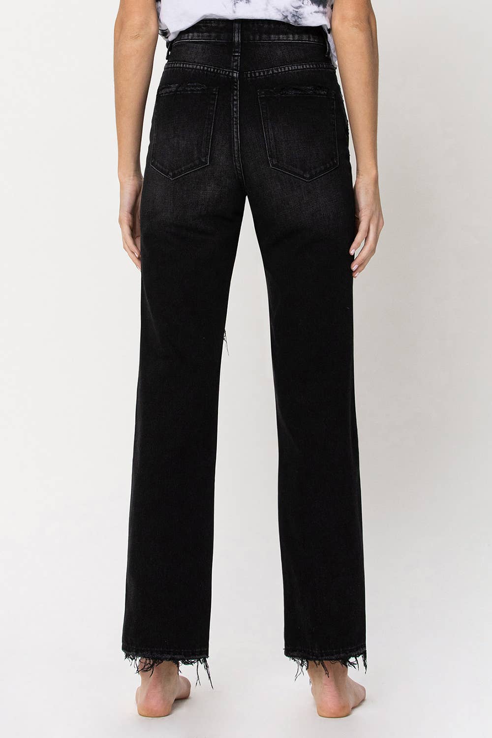 Vervet Distressed 90’s Vintage Straight Jean - Denim